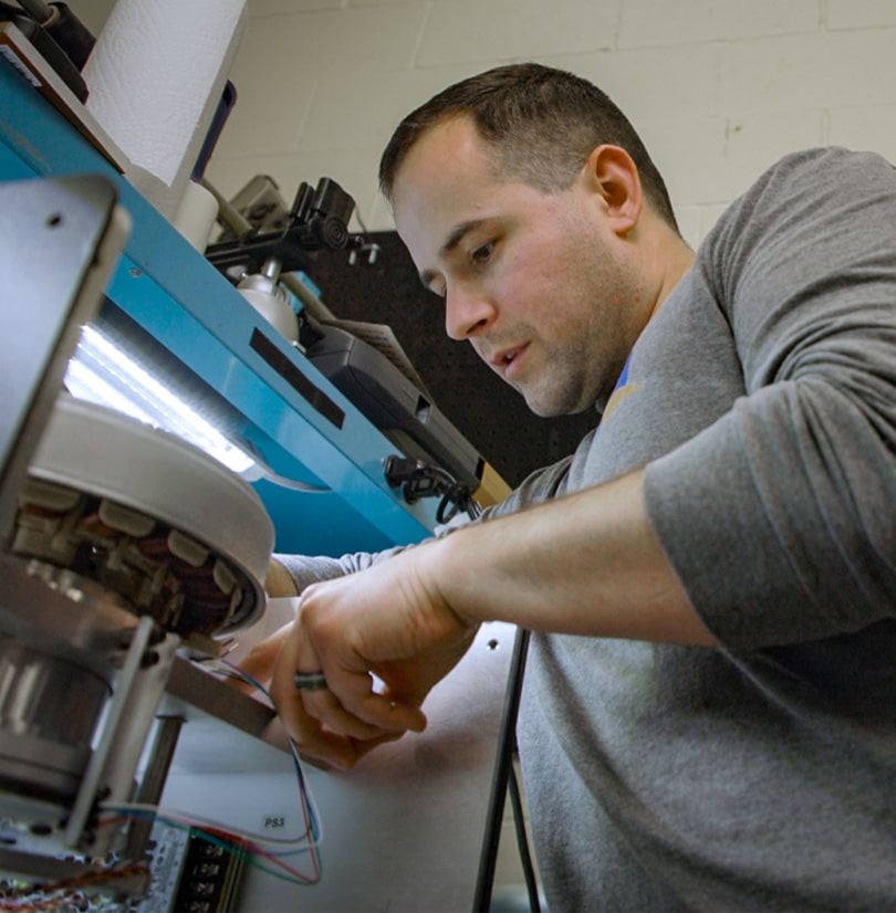 Learn about us. Here is an Ideal Aerosmith Employee Working.